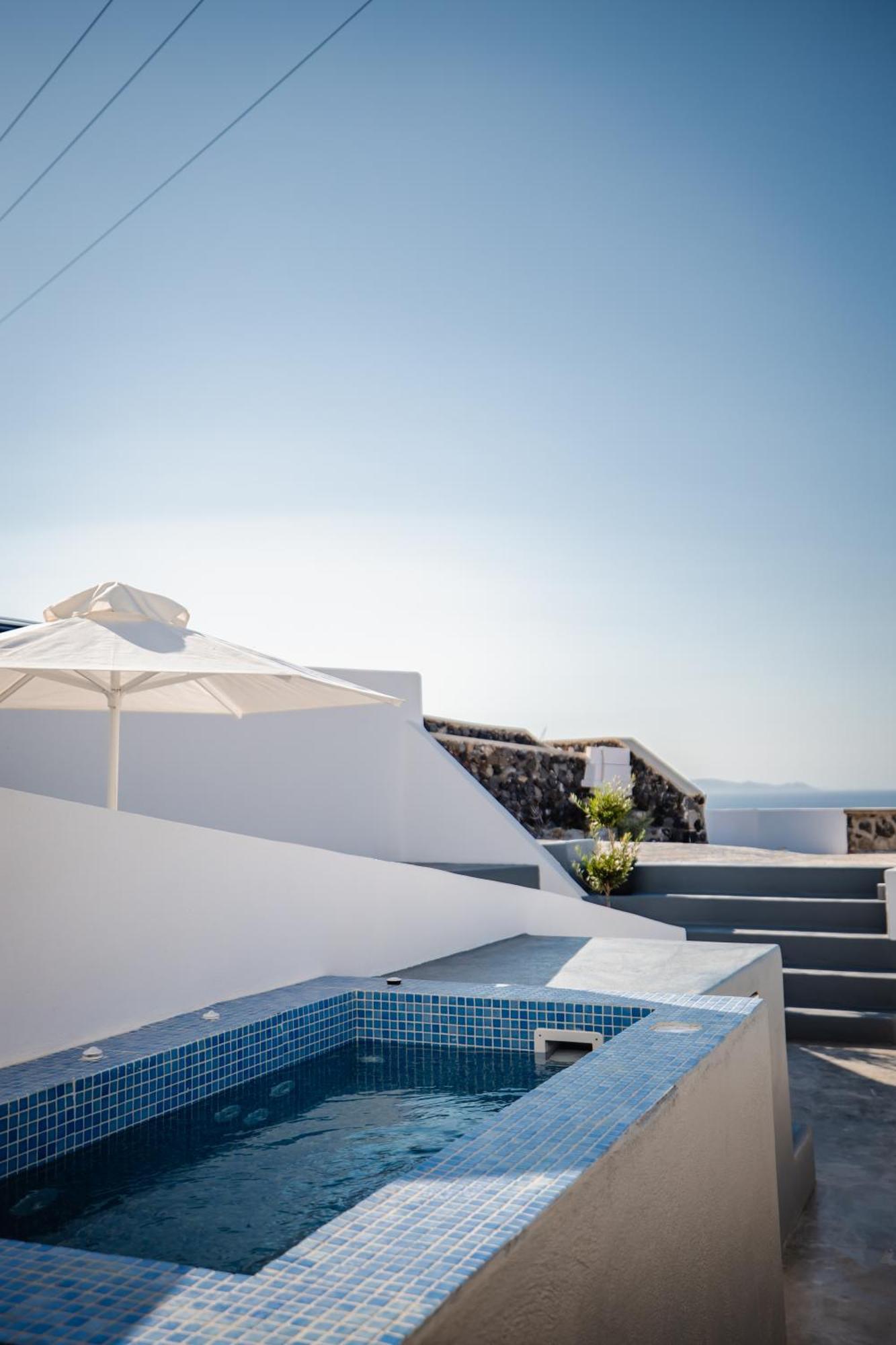 Captain John - Oia Center Apartment Tholos (Santorini)